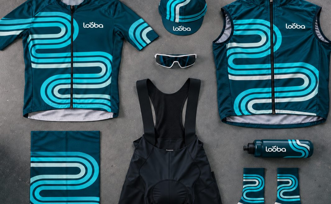 Divise da ciclismo Looba in blu e ciano