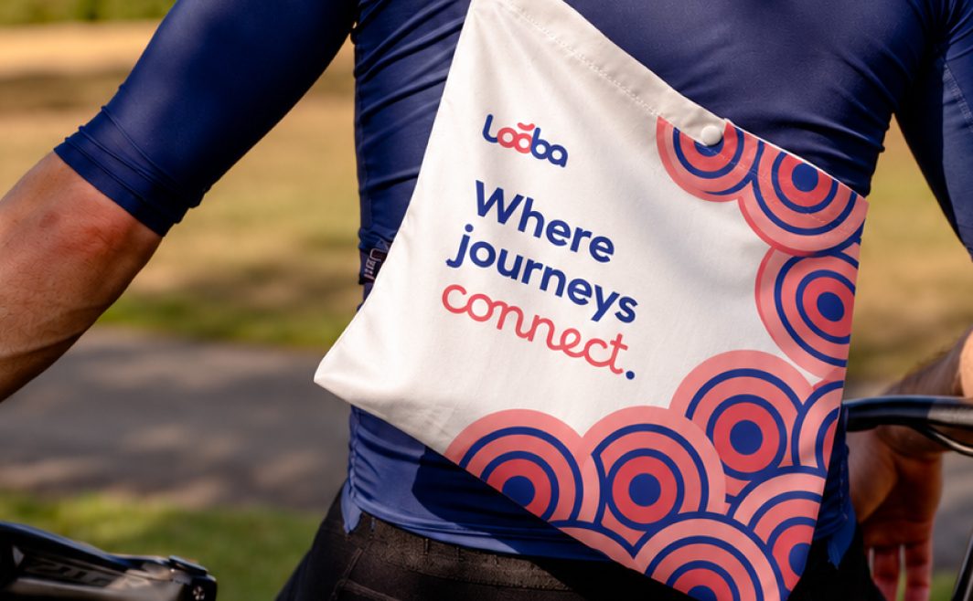 Tote bag “Where journeys connect.”
